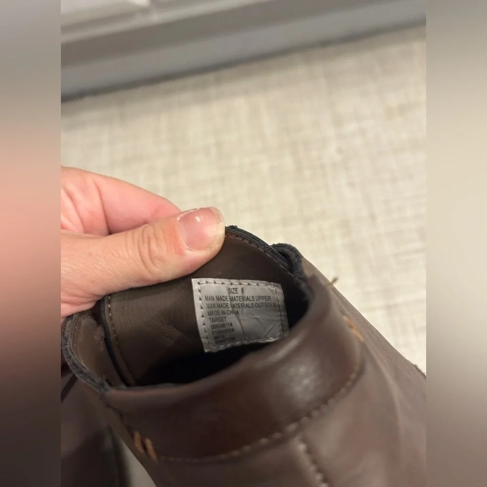 Men’s good fellow dress shoes